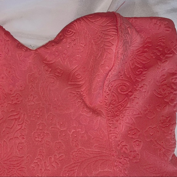 Pins and needles (UO) strapless top - Picture 5 of 9